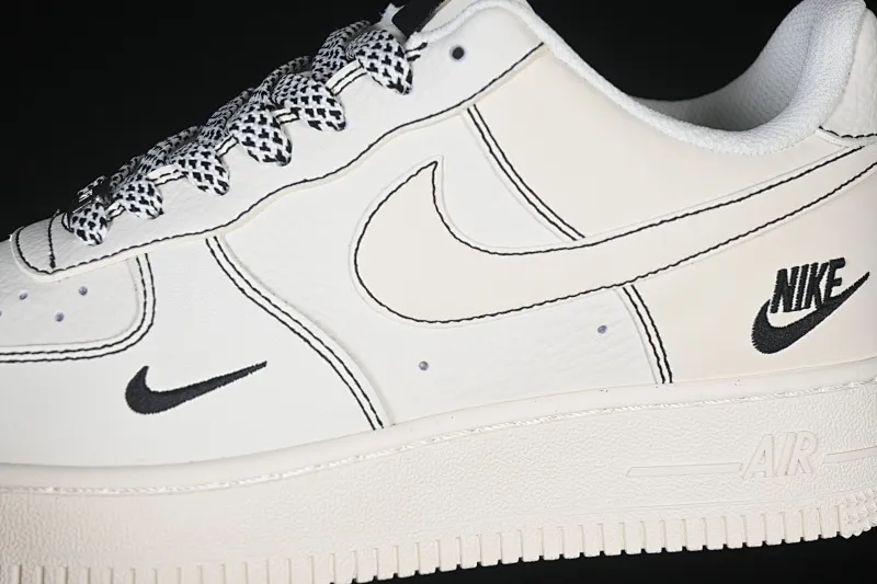 All Categories Nk Air Force 1 Air Force Series Nk Air Force 1 Low Air Force Low Nike Air Force 1'07 Low Beige and Black Line Air Force One Low Casual Shoes CS5288-032